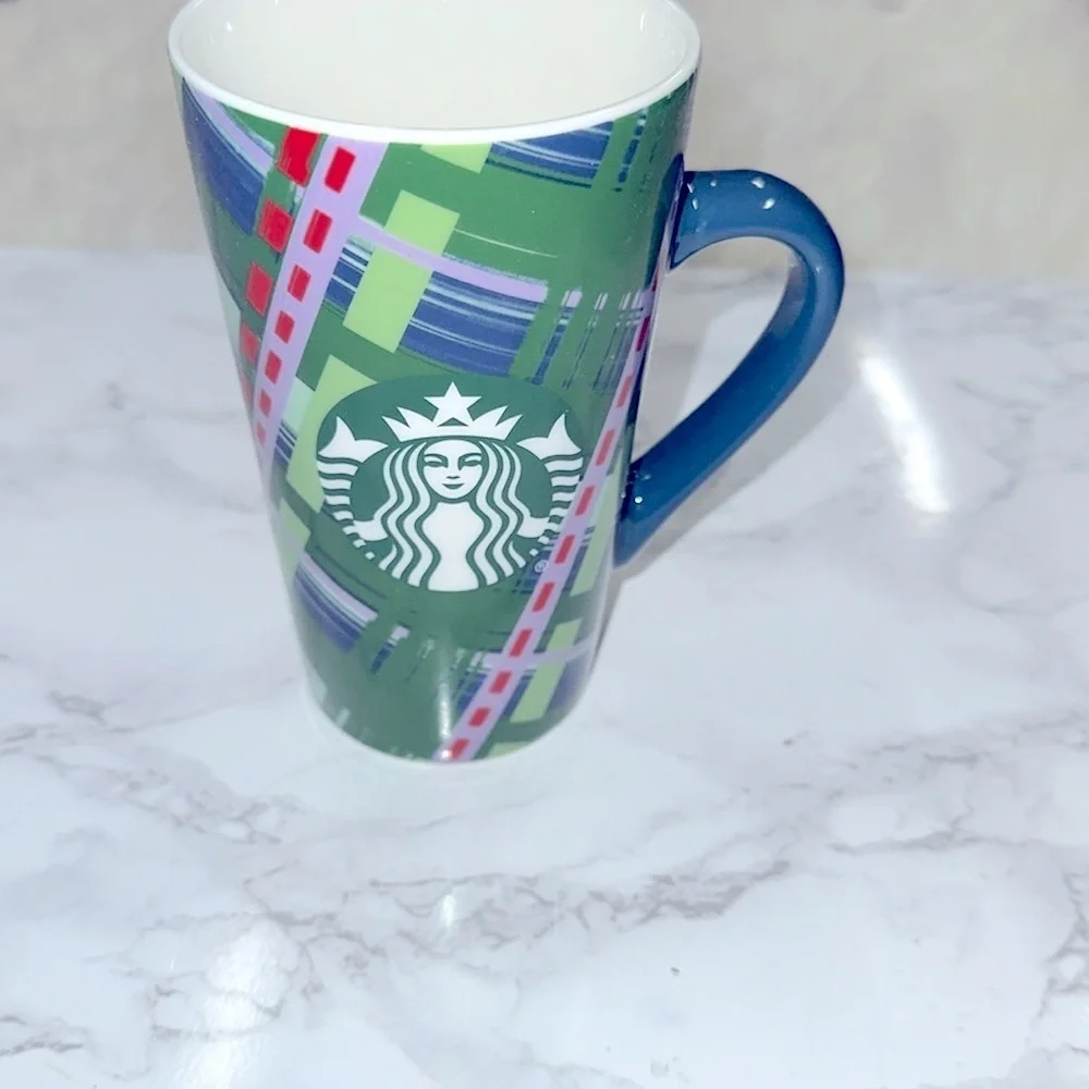 Starbucks 2020 holiday green plaid ceramic mug